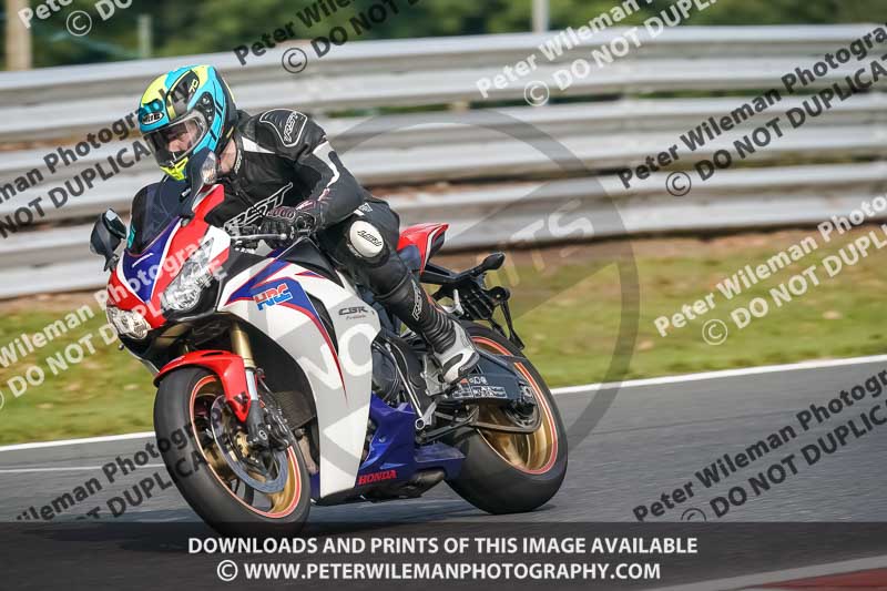 anglesey;brands hatch;cadwell park;croft;donington park;enduro digital images;event digital images;eventdigitalimages;mallory;no limits;oulton park;peter wileman photography;racing digital images;silverstone;snetterton;trackday digital images;trackday photos;vmcc banbury run;welsh 2 day enduro